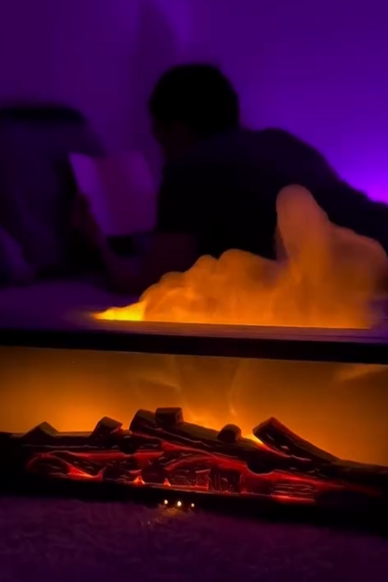 AmberGlow – Flame Mist Diffuser for Cozy Nights